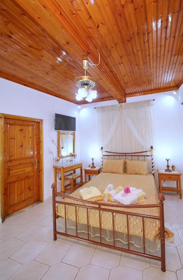 Vasia'S Small Villa Skopelos Extérieur photo